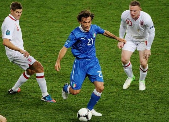 10 nhan to quyet dinh thanh bai dai chien Anh - Italy hinh anh