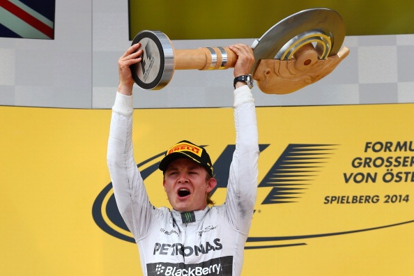 Rosberg lai danh bai Hamilton tren duong dua Austrian GP hinh anh