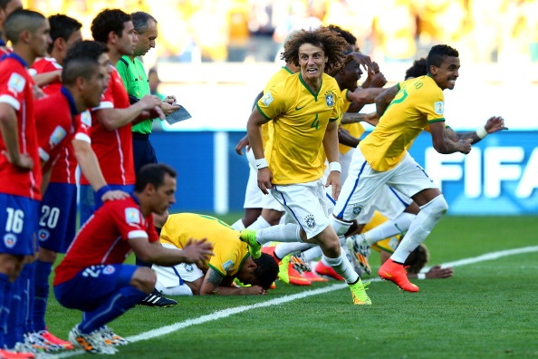 Thang nghet tho Chile, Brazil gianh ve vao tu ket hinh anh