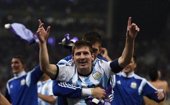 Messi phan khich trong lan dau duoc du chung ket World Cup hinh anh