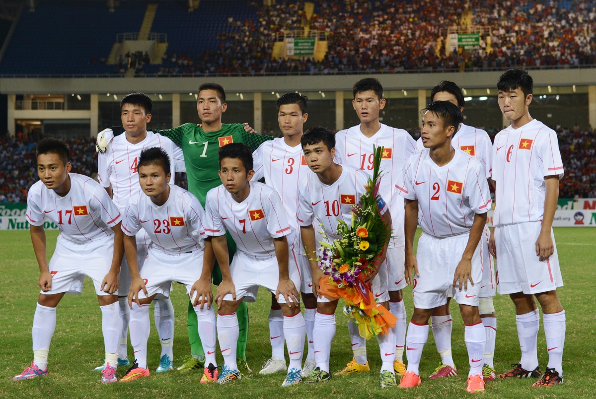 U19 Việt Nam tỏ rõ quyết tâm khi ra sân với đội hình mạnh nhất