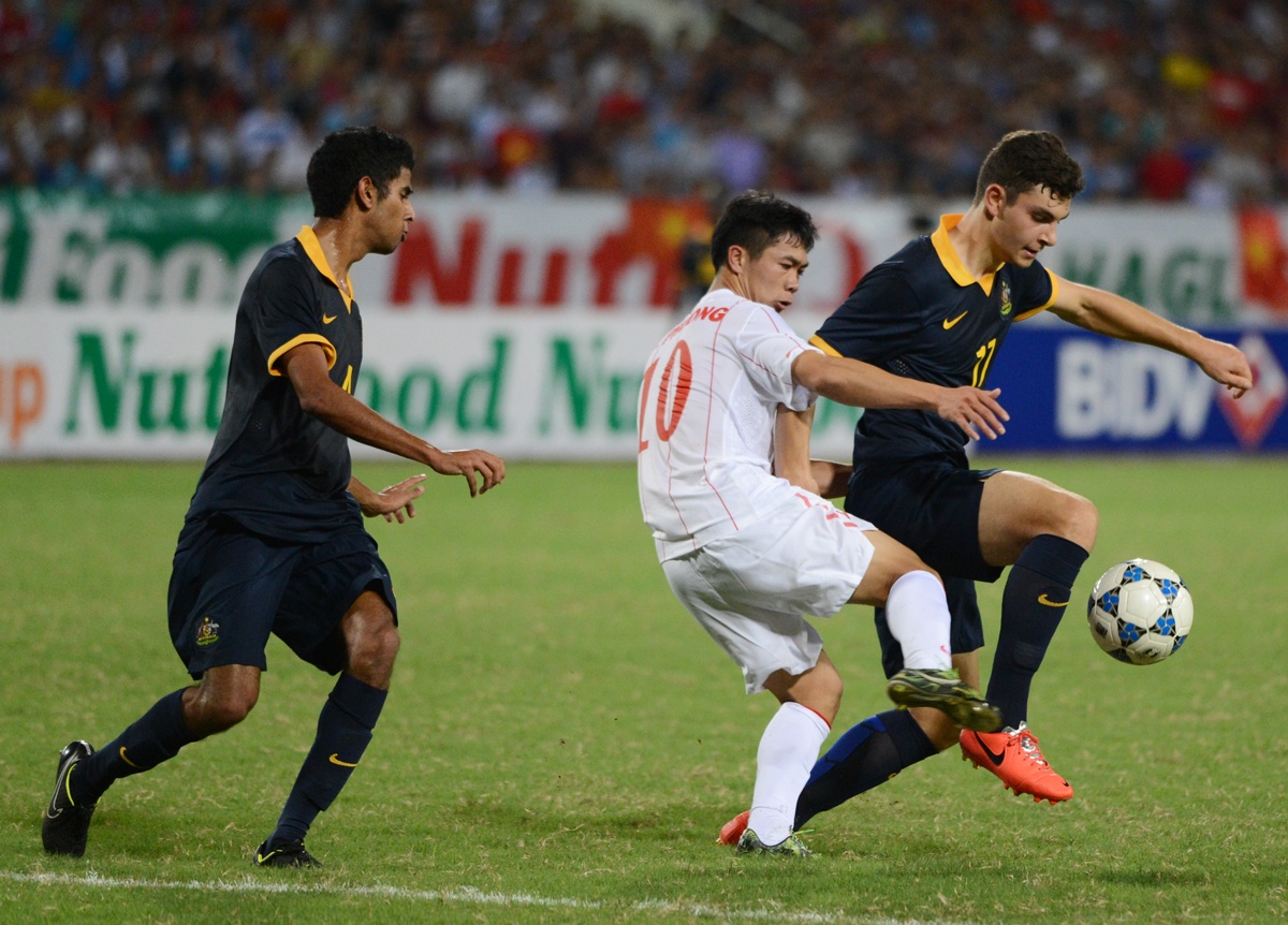 Không có nhiều khoảng trống cho Công Phượng