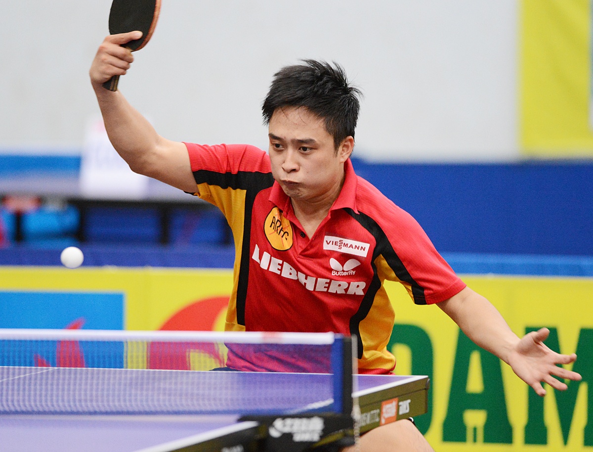 Đối thủ của Lê Tiến Đạt trong trận bán kết thứ 2 chiều nay là tay vợt Nguyễn Hoàng Chung của Hải Dương, với thành tích không tốt của đoàn Hải Dương tại giải năm nay thì Hoàng Chung đang là niềm hy vọng cuối cùng của đoàn Hải Dương