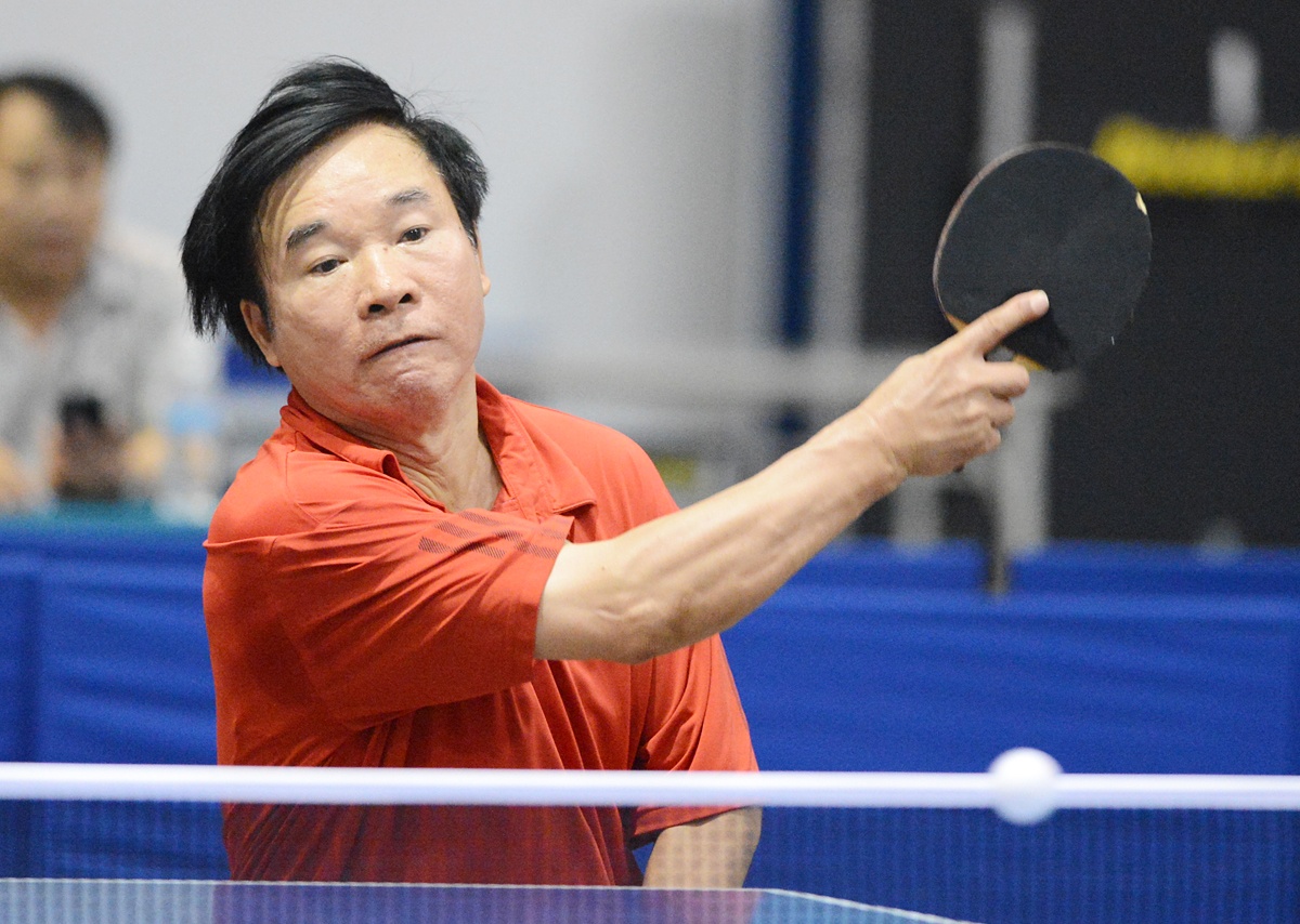 Tay vợt Nguyễn Công Đán nhập cuộc rất tốt, mặc dù dẫn trước 2-0 nhưng không giữ được nhịp độ trận đấu đành chấp nhận thất bại 2-3 và nhận huy chương bạc.