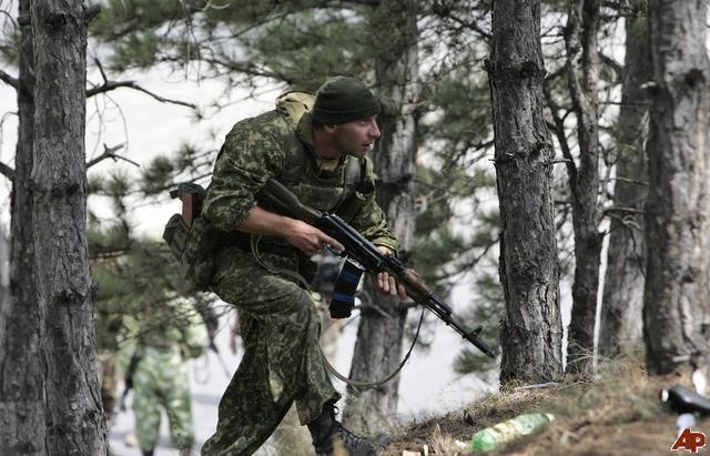 Linh Nga se co co hoi mac sieu giap hinh anh