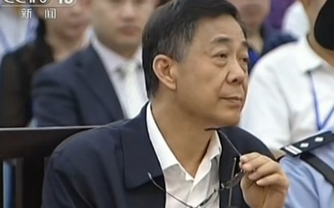 Bac Hy Lai chua he nghi ong se mat tat ca hinh anh