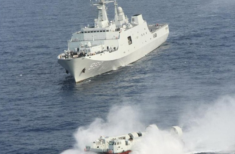 Trung Quoc dieu tau do bo ap sat Syria? hinh anh