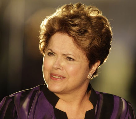 Tong thong Brazil doi My xin loi hinh anh