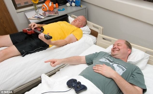 Luong hon 100 trieu cho viec nhan nhat the gioi cua NASA hinh anh