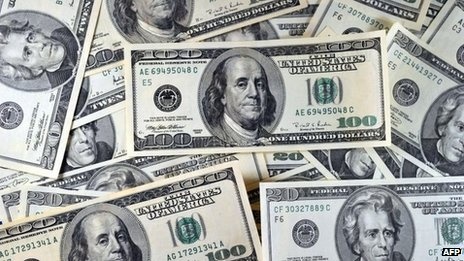 Dan My cam dong vi nguoi vo gia cu tra lai tui tien hinh anh