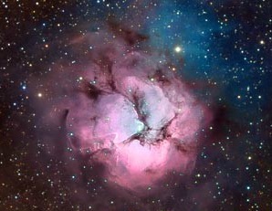 'Bong hoa ky ao' trong vu tru hinh anh