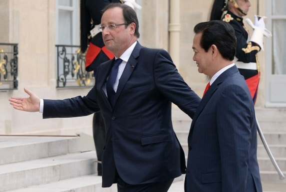 Nhung hoat dong cua Thu tuong tai Phap hinh anh