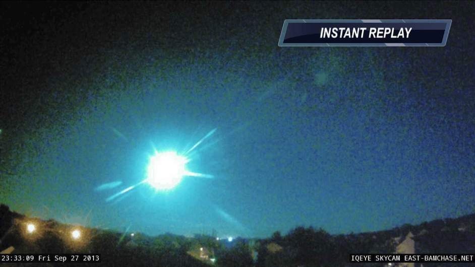 Hot hoang goi canh sat vi nhin thay... sao bang hinh anh