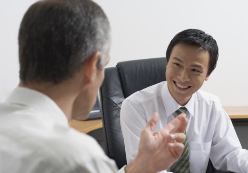 Muon thuyet phuc thanh cong, cho nhin vao mat doi phuong hinh anh