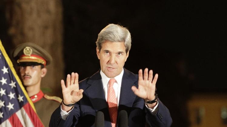 Ngoai truong My noi hoat dong do tham da di qua xa hinh anh