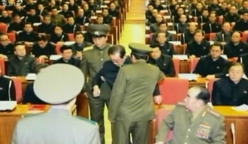 Trieu Tien lan dau cong bo hinh anh bat quan chuc cao cap hinh anh