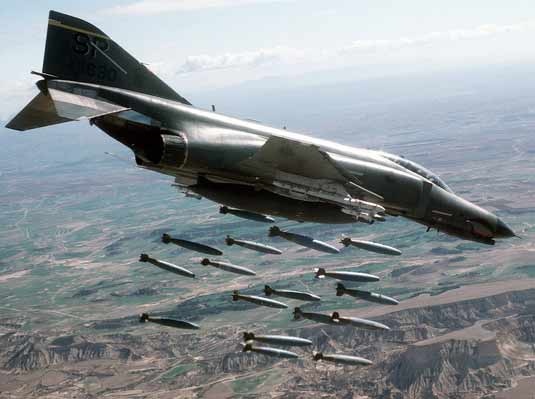 Dan phi co oanh tac Iraq nam 1980 hinh anh