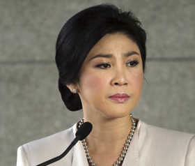 Mat dam le, Thu tuong Thai keu goi ngung bieu tinh hinh anh