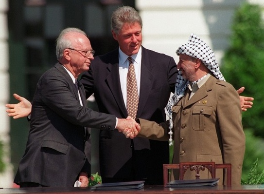 10 pha bat tay noi tieng nhat the gioi hinh anh