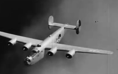 Phi co nem bom B-24 chay va vo tan tren troi hinh anh