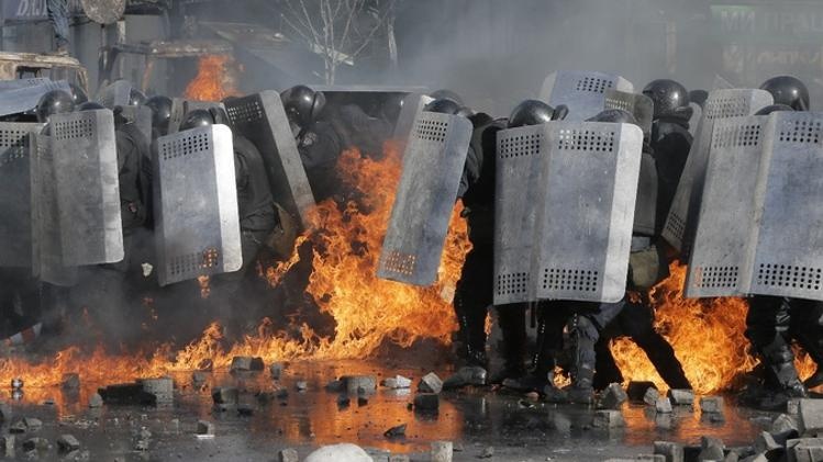 Ukraina se bau cu tong thong truoc thoi han hinh anh