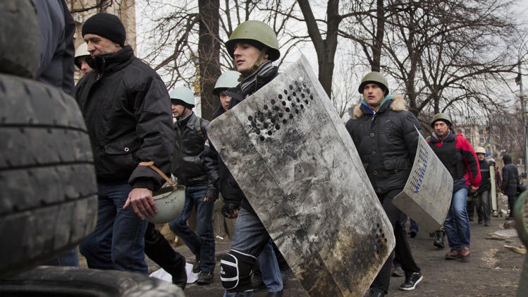 Chu tich Quoc hoi Ukraina nam quyen luc cua tong thong hinh anh