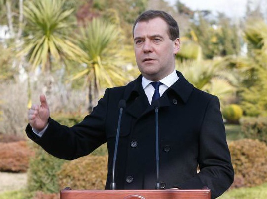 Nga phe phan chinh phu tam quyen Ukraina hinh anh