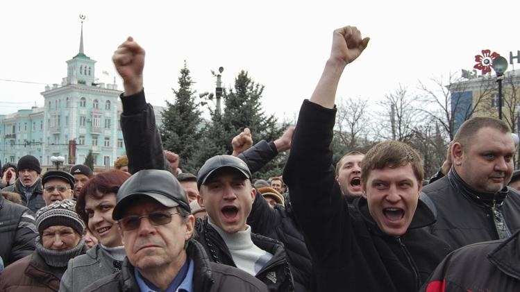 Quoc hoi Crimea quyet dinh gia nhap Nga hinh anh