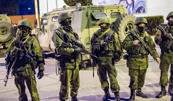 Lo quan nhan dao ngu, Ukraina bo nhiem si quan tinh than hinh anh