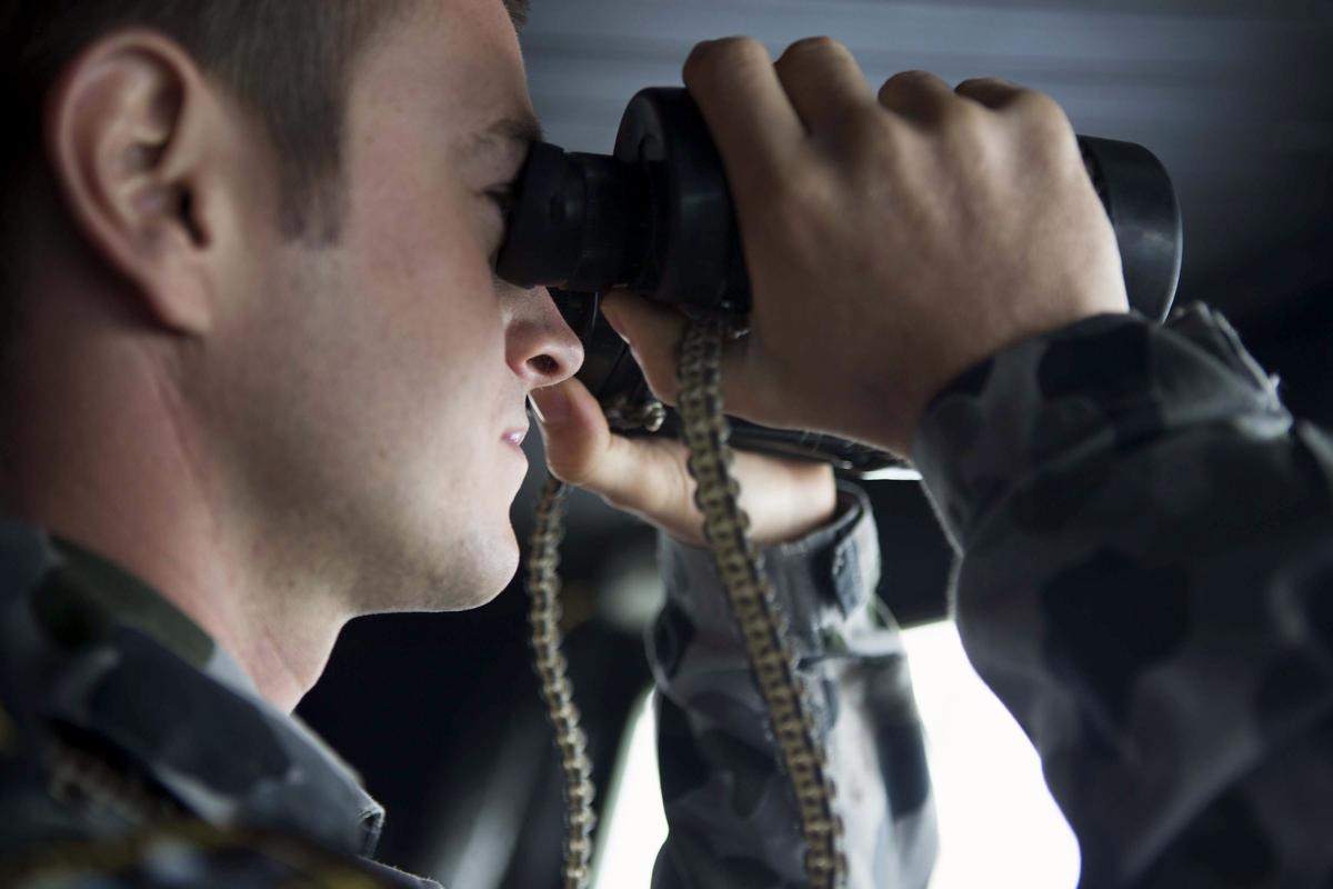 Phat hien vat the sau khi doi vung tim kiem MH370 hinh anh