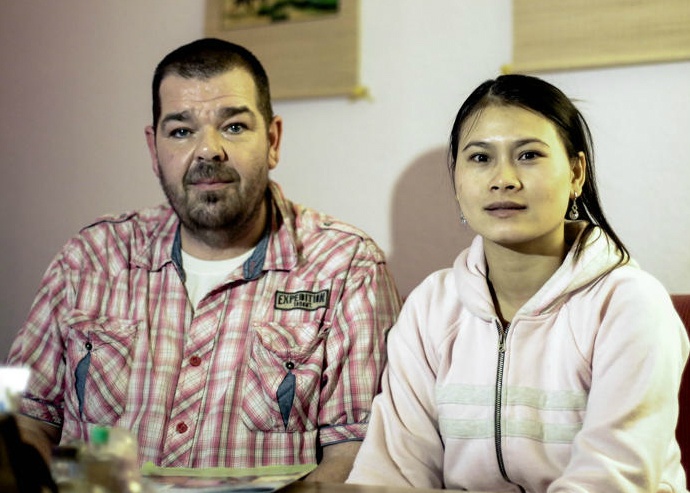 Chuyen tinh co gai Viet trac tro vi bai kiem tra tieng Duc hinh anh