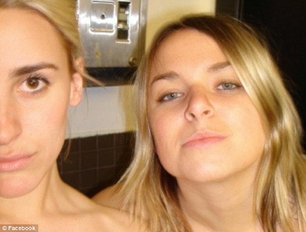 Co gai chet vi co leo vao can ho cua ban tinh hinh anh