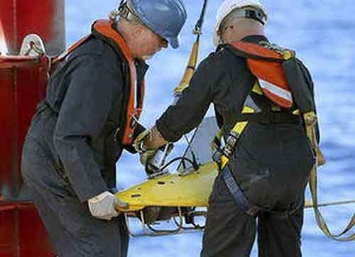 Kho co the truc vot manh vo phi co du da xac dinh vi tri roi hinh anh