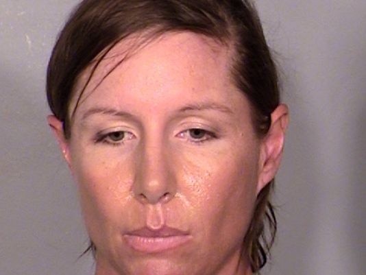 Xac dinh thu pham nem giay vao cuu Ngoai truong Clinton hinh anh