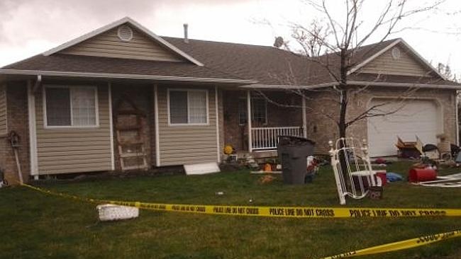 Cảnh sát đã phong tỏa ngôi nhà của Huntsman. Ảnh: Washington Post.