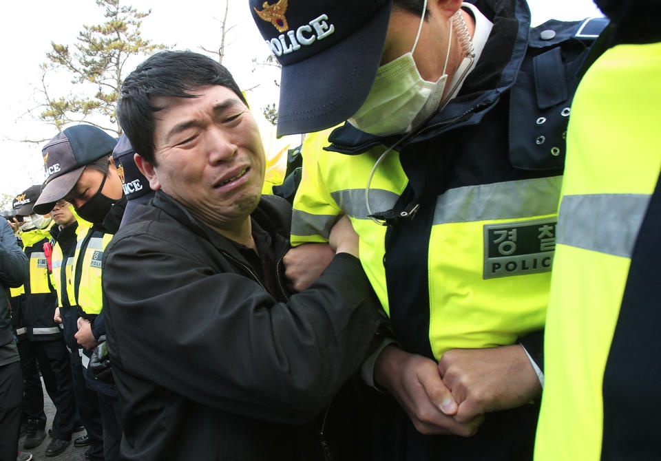 Phat hien thu tuyet menh cua hieu pho Han Quoc tu sat hinh anh