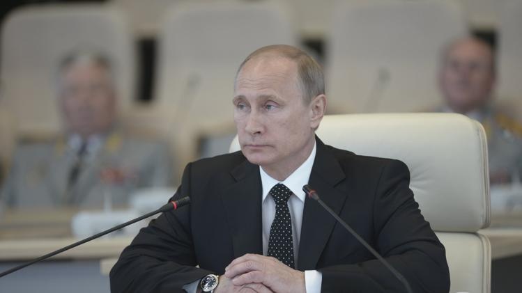 5 tong thong theo doi quan doi Nga tap tran ten lua hinh anh