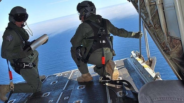 Malaysia bac tin 11 phan tu khung bo lien quan toi MH370 hinh anh