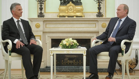 Putin keu goi hoan trung cau dan y tai Ukraina hinh anh