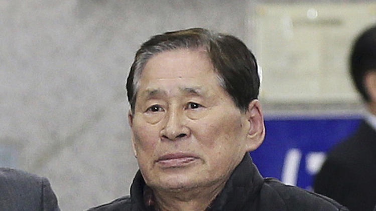 Han Quoc bat giam doc cong ty so huu tau Sewol hinh anh