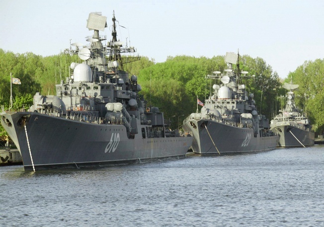 Chien ham Nga dieu hanh ky niem 311 nam lap Ham doi Baltic hinh anh