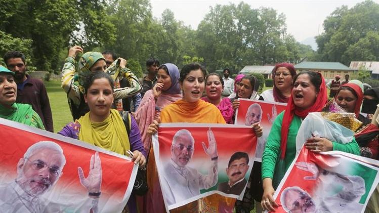 Sau khi nhậm chức, Modi sẽ là thủ tướng đầu tiên của Ấn Độ chào đời sau khi đất nước giành độc lập từ Anh. Ảnh: EFE