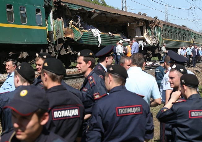 Giới chức chưa rõ nguyên nhân gây chính xác của vụ tai nạn. Các nhà điều tra không loại trừ các hoạt động tội phạm liên quan tới vụ tai nạn.