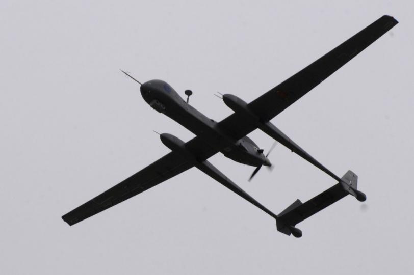 Giao banh pizza bang may bay khong nguoi lai hinh anh