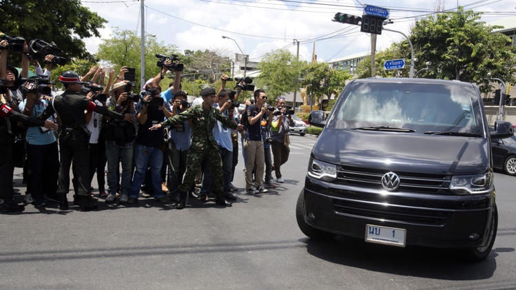 Quan doi giam cuu thu tuong Thai Lan hinh anh