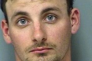 Canh sat dom vo tinh chan canh sat that hinh anh