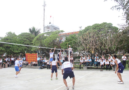 TQ ham huc khi Viet Nam va Philippines giao huu the thao hinh anh