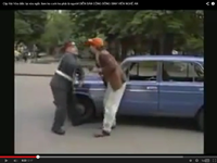 Khi canh sat giao thong ngoc gap phai tai xe diec hinh anh