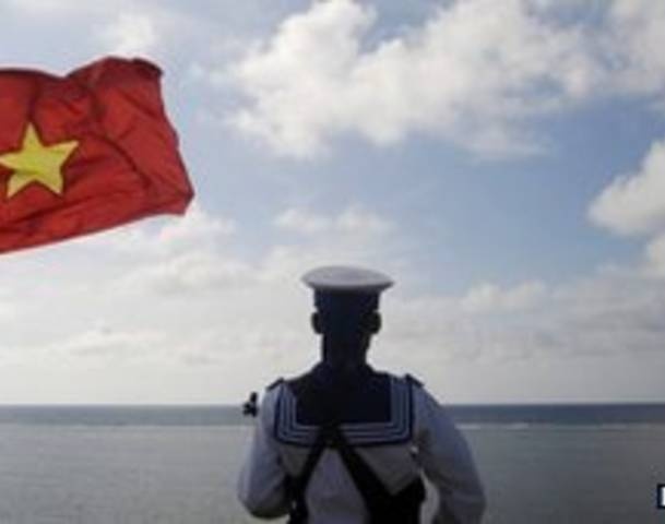 Nhat coi Viet Nam la hinh mau trong ung xu voi Trung Quoc hinh anh