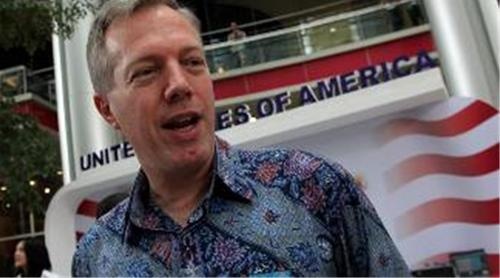 Ung vien dai su My muon ban vu khi sat thuong cho VN hinh anh